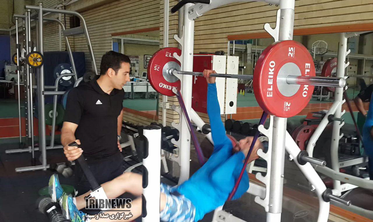 مربی بدنساز بوکسور المپیکی: روزبهانی حمایت نشده است