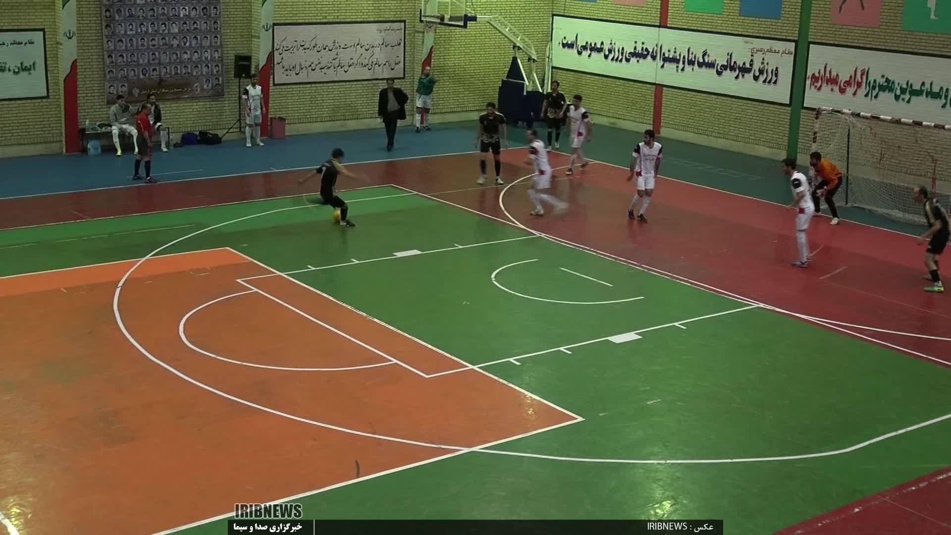 پایان چهارمین دوره مسابقات فوتسال حماسه 9 دی در اردبیل پایان چهارمین دوره مسابقات فوتسال حماسه 9 دی در اردبیل