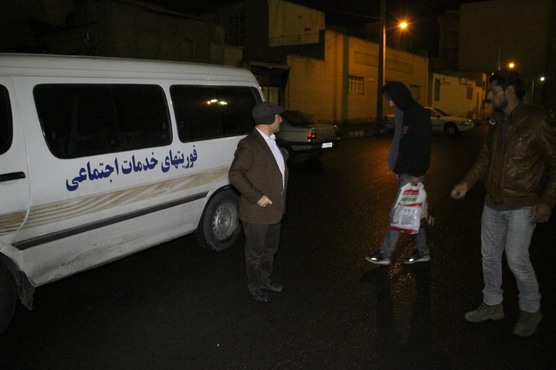 آماده باش منطقه 20 برای ساماندهی کارتن خواب ها آماده باش منطقه 20 برای ساماندهی کارتن خواب ها