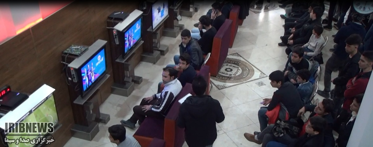 رقابت کاربران بازی‌های رایانه‌ای در سنندج