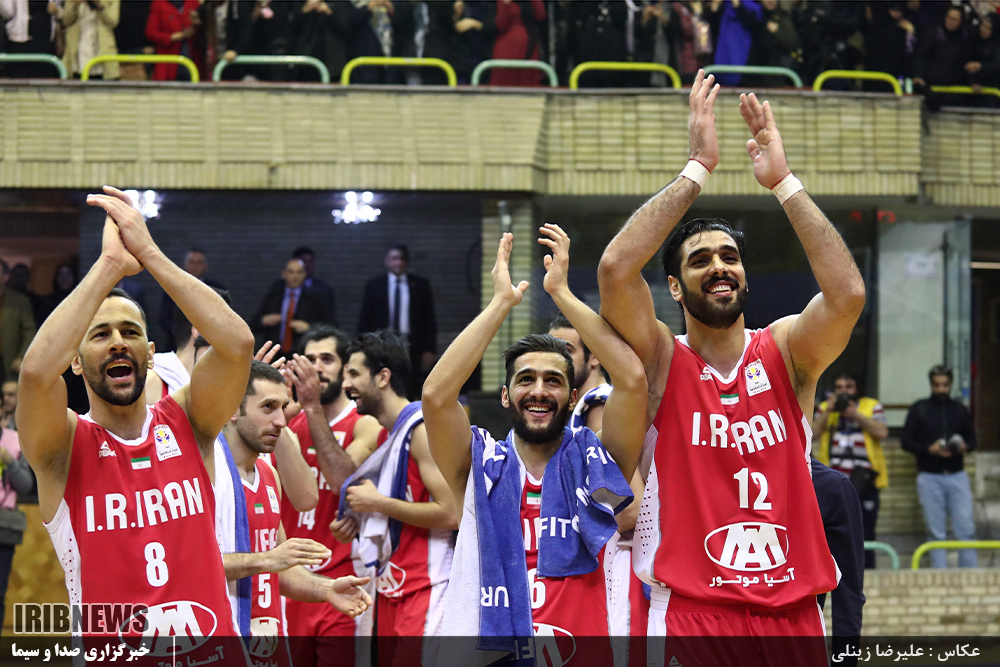 ستاره‌های آبی در تیم قرمز بسکتبال!