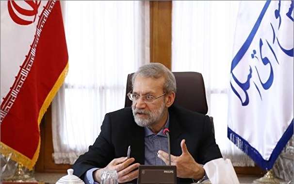 نمایندگان ادوار بر مسائل اصلی کشور تمرکز کنند نمایندگان ادوار بر مسائل اصلی کشور تمرکز کنند