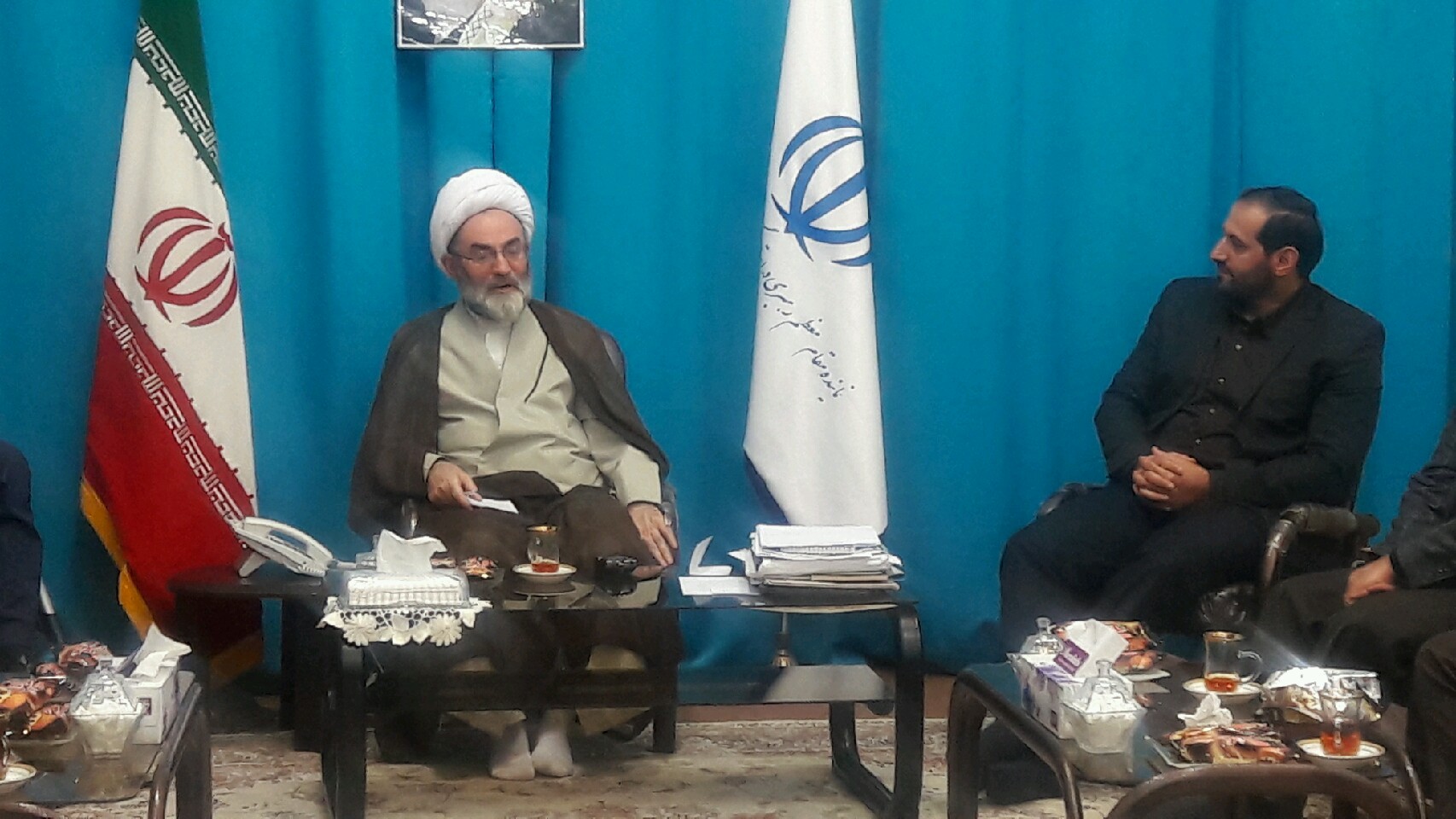 دیدار اعضای مجمع نمایندگان استان با نماینده ولی فقیه در گیلان