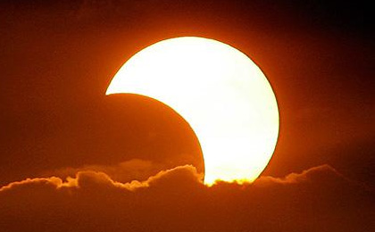 خورشیدگرفتگی بیش از ۷۰ درصدی در فارس خورشیدگرفتگی بیش از ۷۰ درصدی در فارس