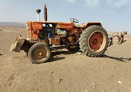 مرگ راننده تراکتور در یک حادثه مرگ راننده تراکتور در یک حادثه