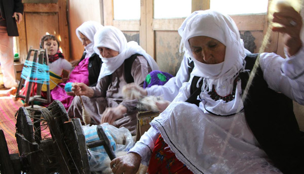 روستاي گردشگري کزج ؛ شکوه پنهان بر بلندای کوه