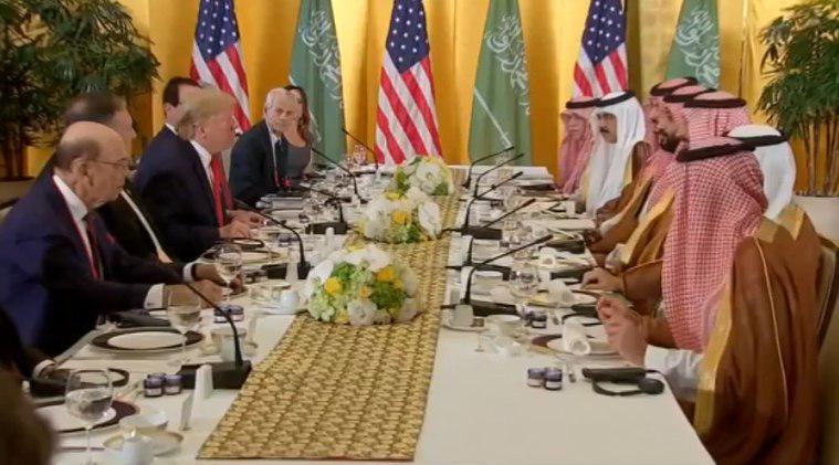 ترامپ: دنیا ممنون عربستان سعودی است!