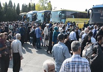 اعزام 20 اتوبوس زائر اربعین محلاتی به عراق اعزام 20 اتوبوس زائر اربعین محلاتی به عراق