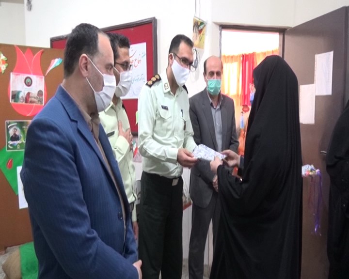 ادای احترام به فرزند شهید حسن پاینده