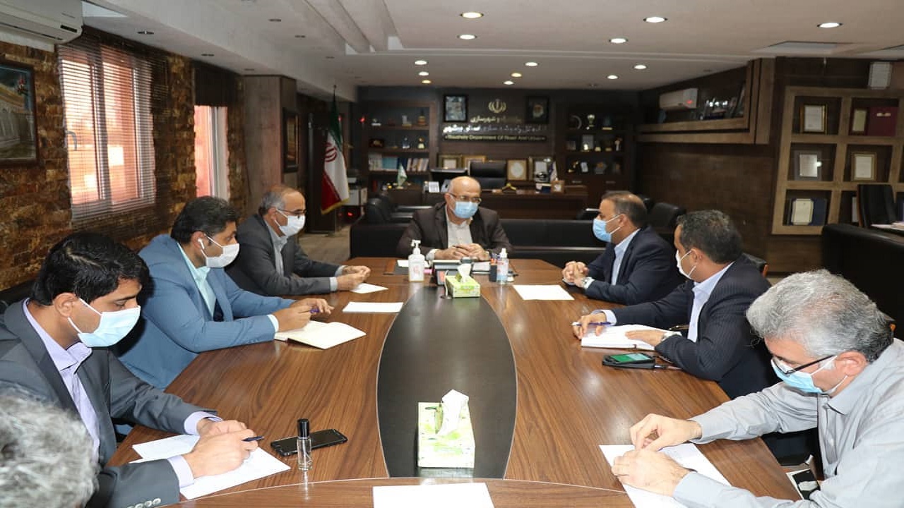 تسریع در اصلاح و بازسازی جاده‌های دشتی و تنگستان ضروری است