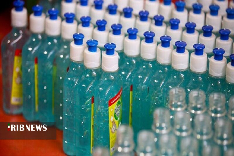 توزیع یک هزار لیتر مواد ضدعفونی بین نیازمندان