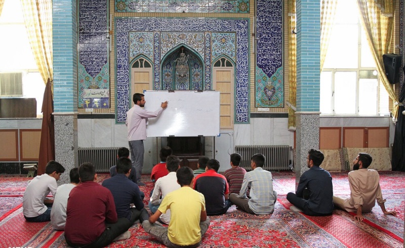 برگزاری دوره‌های تابستانی کودکان و نوجوانان