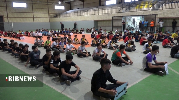 جوانان فوتسال جوانان محلات در قم آغاز شد