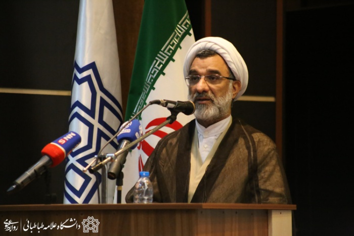 دانشکده‌های علوم انسانی از پیاده‌روی اربعین، نظریه‌های مدیریتی استخراج کنند