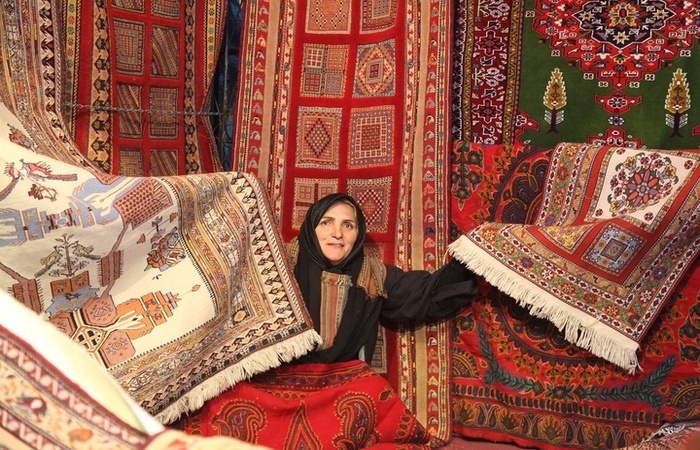 فروش ۹ میلیارد تومانی پانزدهمین نمایشگاه سراسری صنایع‌دستی کرمان