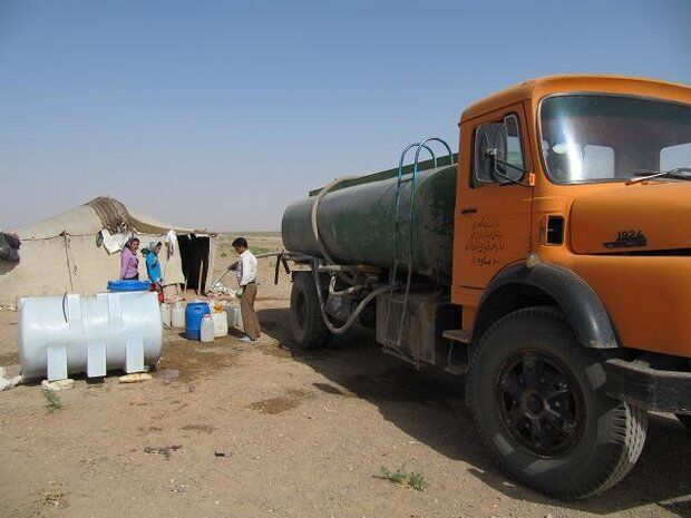 خرید ۲۰ دستگاه لودر و تانکر برای خدمات‌رسانی در مناطق عشایری خوزستان