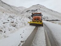 برف‌روبی ۷۶۶۰ کیلومتر باند در محور‌های مواصلاتی کرمانشاه