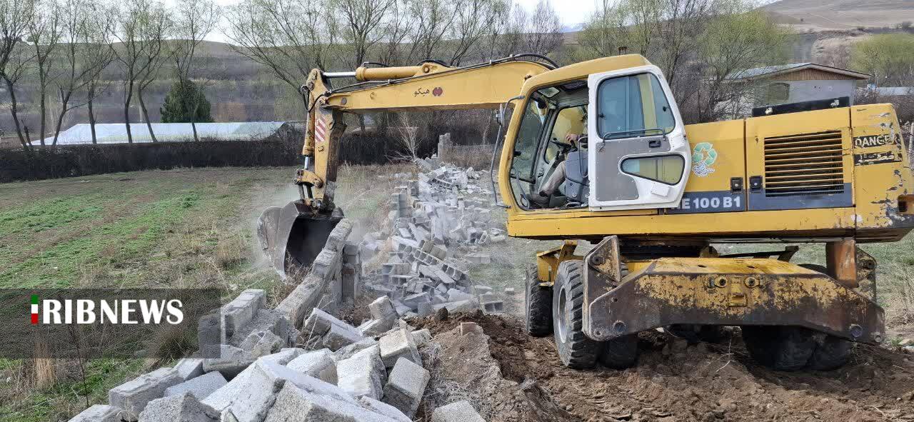 تخریب ۱۲ مورد تغییر کاربری غیر مجاز در اراضی لرستان