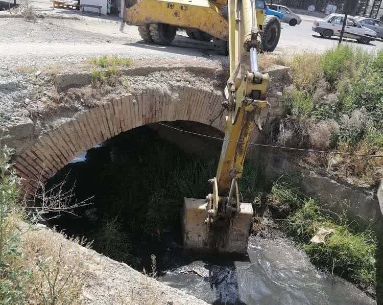 لایروبی کانال سنگی گوگ‌تپه و قطلو در ارومیه