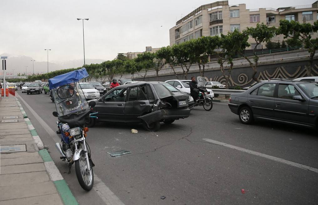 برخورد با تخلفات حادثهساز در معابر شهری شدت مییابد برخورد با تخلفات حادثهساز در معابر شهری شدت مییابد