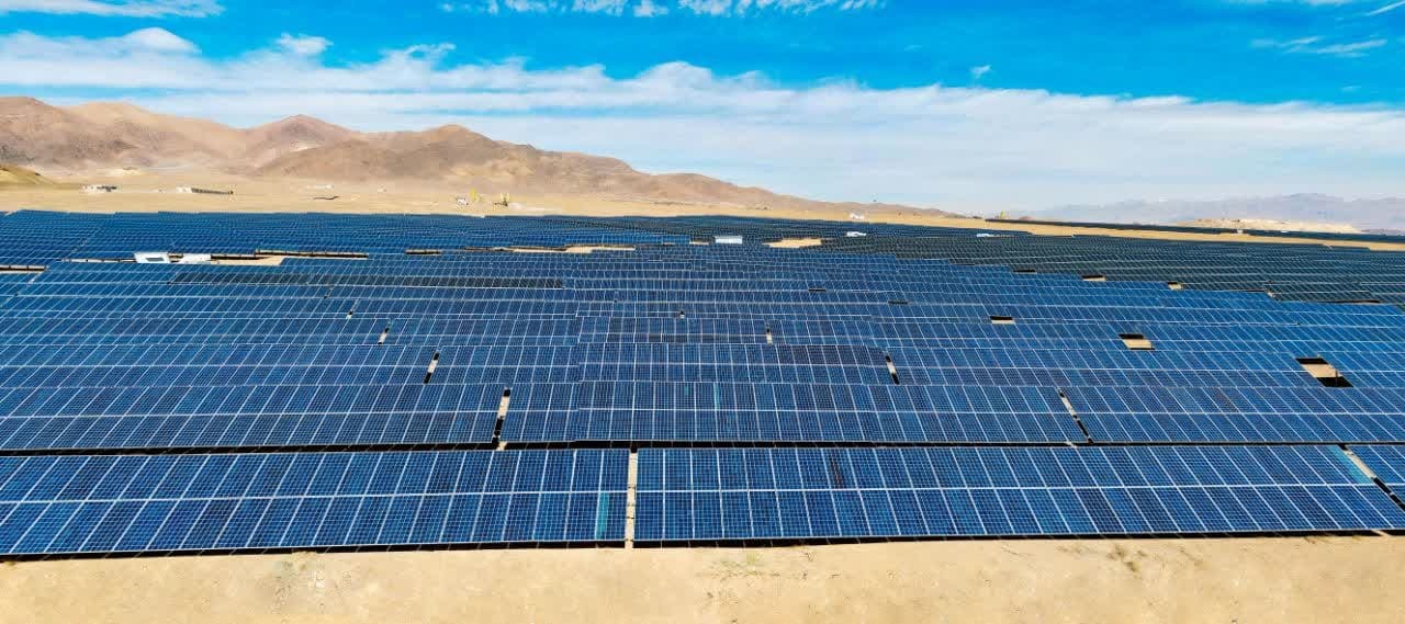 شکستن مرز تولید در بزرگ‌ترین نیروگاه خورشیدی