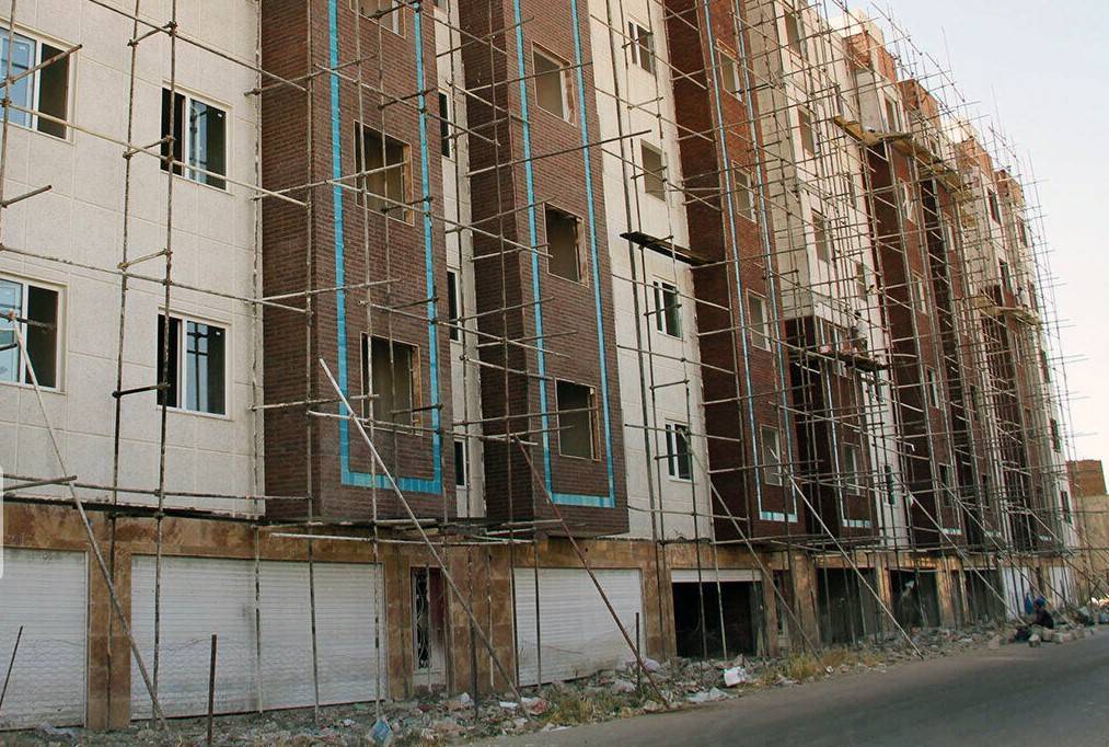 ساخت ١۵٠ هزار واحد مسکونی برای کارگران صنعت