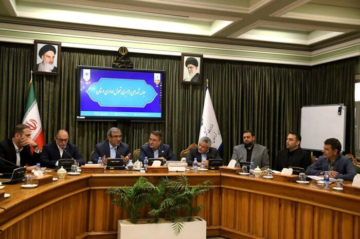 لزوم بازنگری در ساختار سازمانی شهر مشهد، با جمعیتی معادل بیش از ۲۲ استان کشور