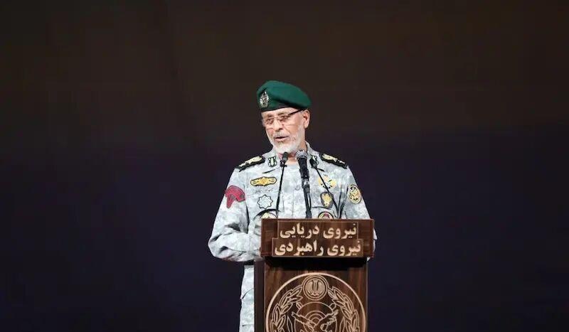 ملت ایران معرفت خود را به انقلاب اسلامی نشان داد