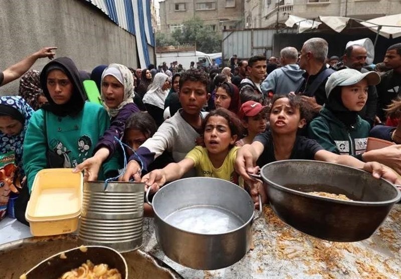 ایمان ضروری تر از نان، در باریکه ای در آستانه‌ی قحطی کامل