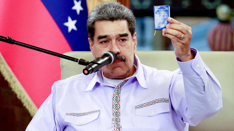 با قاطعیت از حاکمیت خود دفاع می‌کنیم