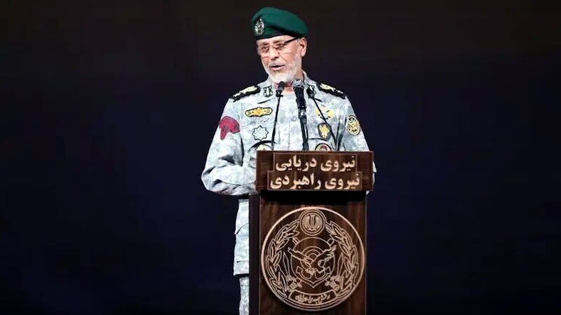 دریادار سیاری: رژیم صهیونیستی نمی‌تواند تنهایی با ایران بجنگد