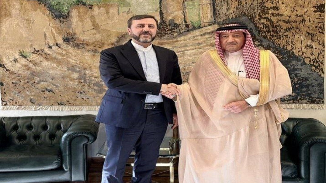 رایزنی غریب آبادی با مقامات عربستان رایزنی غریب آبادی با مقامات عربستان