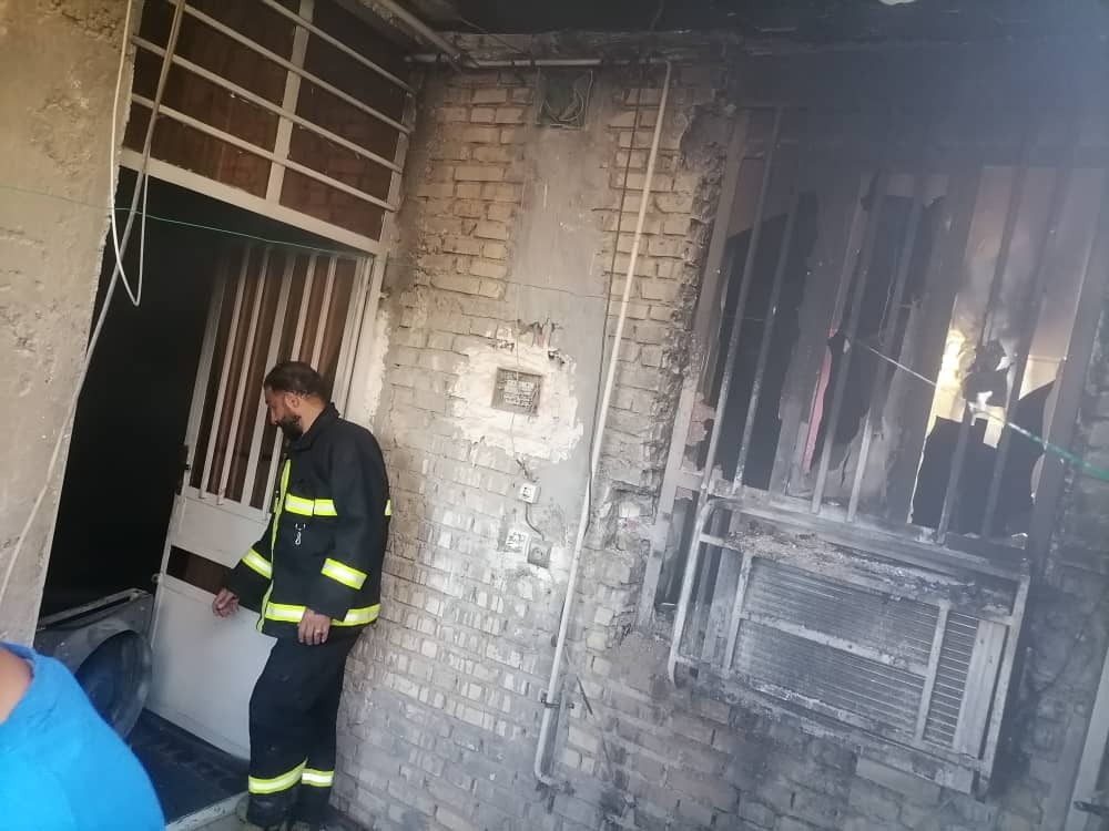 مهار حریق در یک منزل مسکونی در شوش