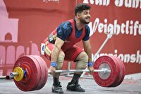 درخشش دانشجوی دانشگاه آزاد شهرکرد در مسابقات وزنه برداری قهرمانی جوانان کشور