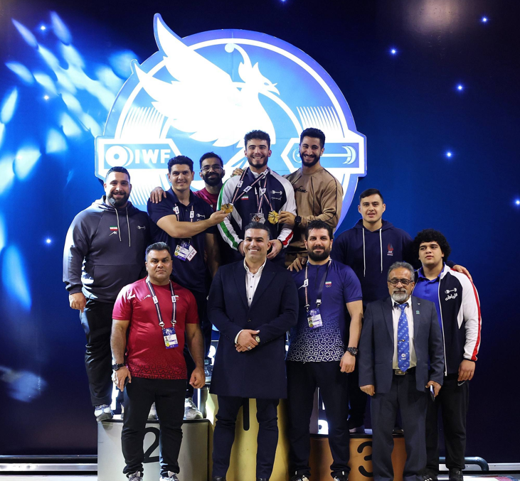 قهرمانی دو وزنه بردار ایرانی در روز نخست جام فجر